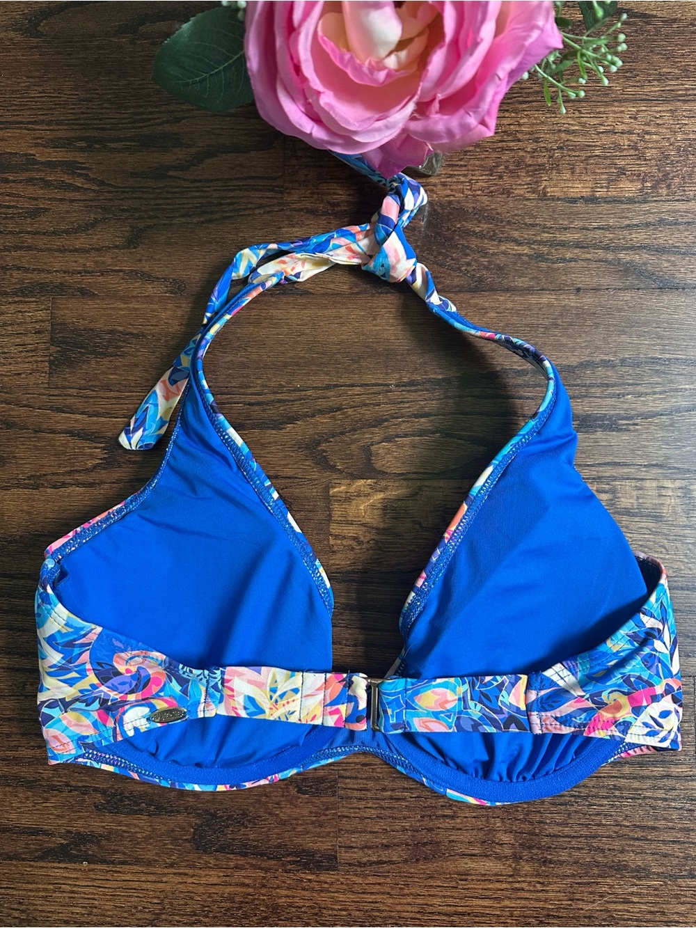 Sunsets Muse halter bikini top, size 32G/34F/36E - Picture 2 of 7